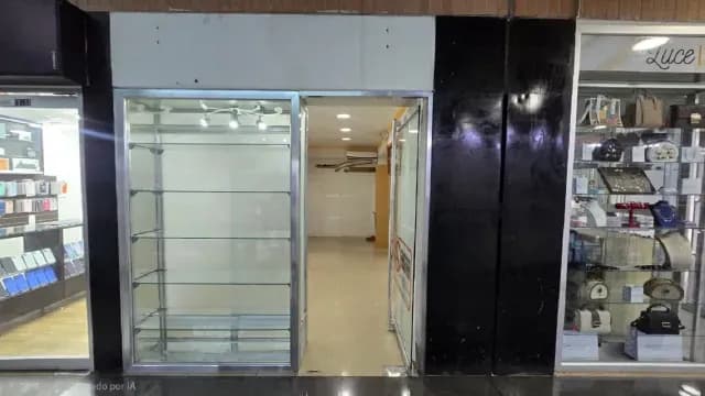 ALQUILER LOCAL COMERCIAL. CENTRO COMERCIAL CRISTAL, NAGUANAGUA