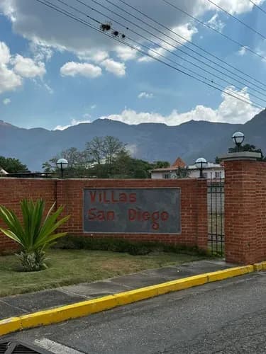 Parcela En Venta San Diego. Conjunto Privado Villas San Diego. Excelente Ubicación, Buenos Servicios (mer)