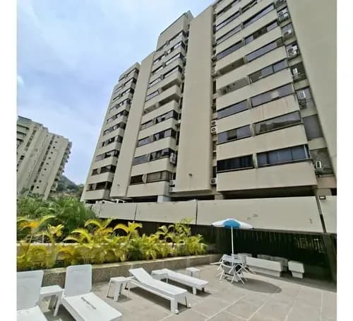 Alquiler De Apartamento Original En Colinas De La California