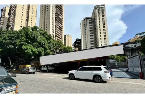 Colinas De Bello Monte/av Ppal/terreno Comercial/1507m2/en Venta