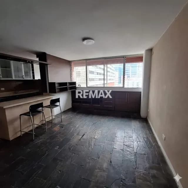 Se Vende Apartamento Duplex 2 hab 2 baños 84 mts2 Parque Central