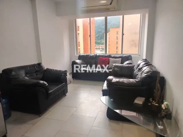 Apartamento Semi Amoblado Doral Country