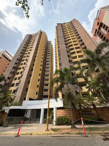 Apartamento De Oportunidad En La Trigaleña Res Bahia Platinum-sl