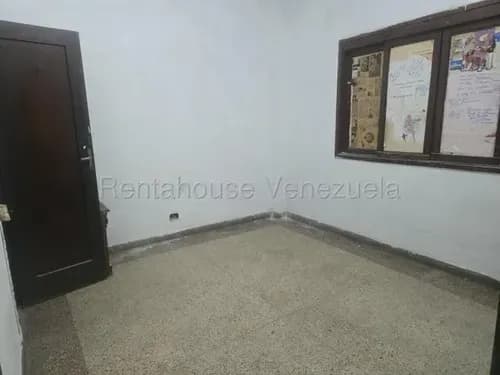 Inmuebles Milagros Nazareth Apartamento En Alquiler En Barquisimeto Lara Zona Centro. Codigo Del Inmueble 26-13581 Economica Residencial Economico
