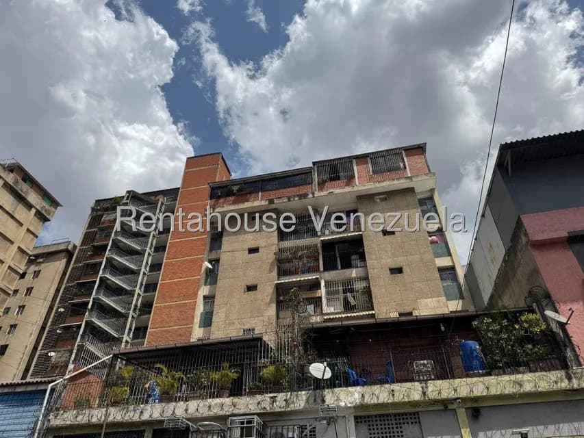 Apartamento (1 Nivel) en Venta en Quinta Crespo, Distrito Metropolitano