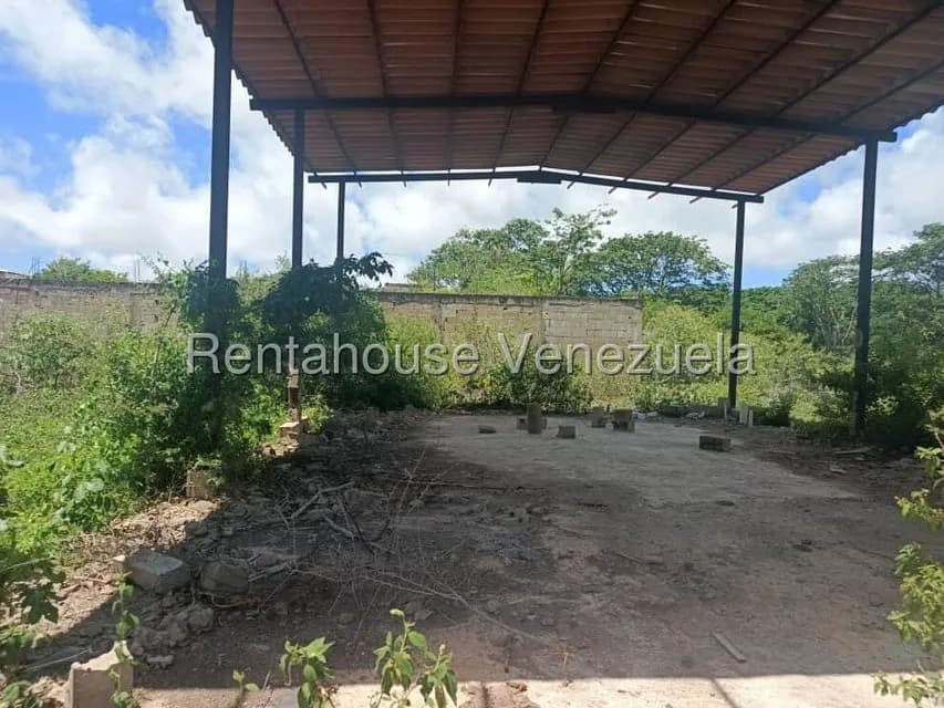 Terreno (Comercial) en Venta en La Asuncion, Nueva Esparta
