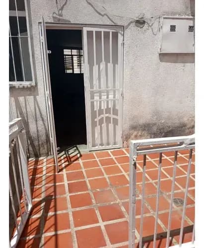Local Alquiler De 102 M² Polonias Nuevas San Antonio De Los Altos