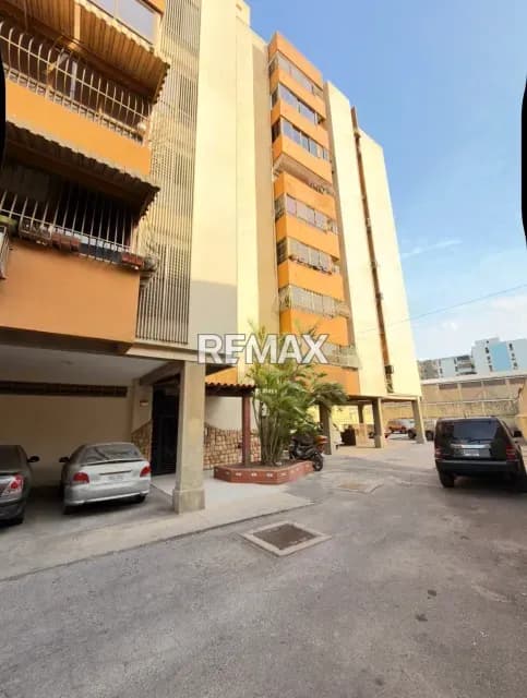 APARTAMENTO EN VENTA EN COLINAS DE NEVERI