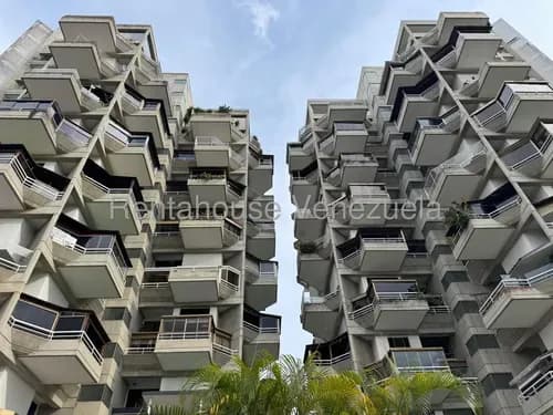 Ip Vendo Apartamento En Los Naranjos Del Cafetal 26-17042 Yf
