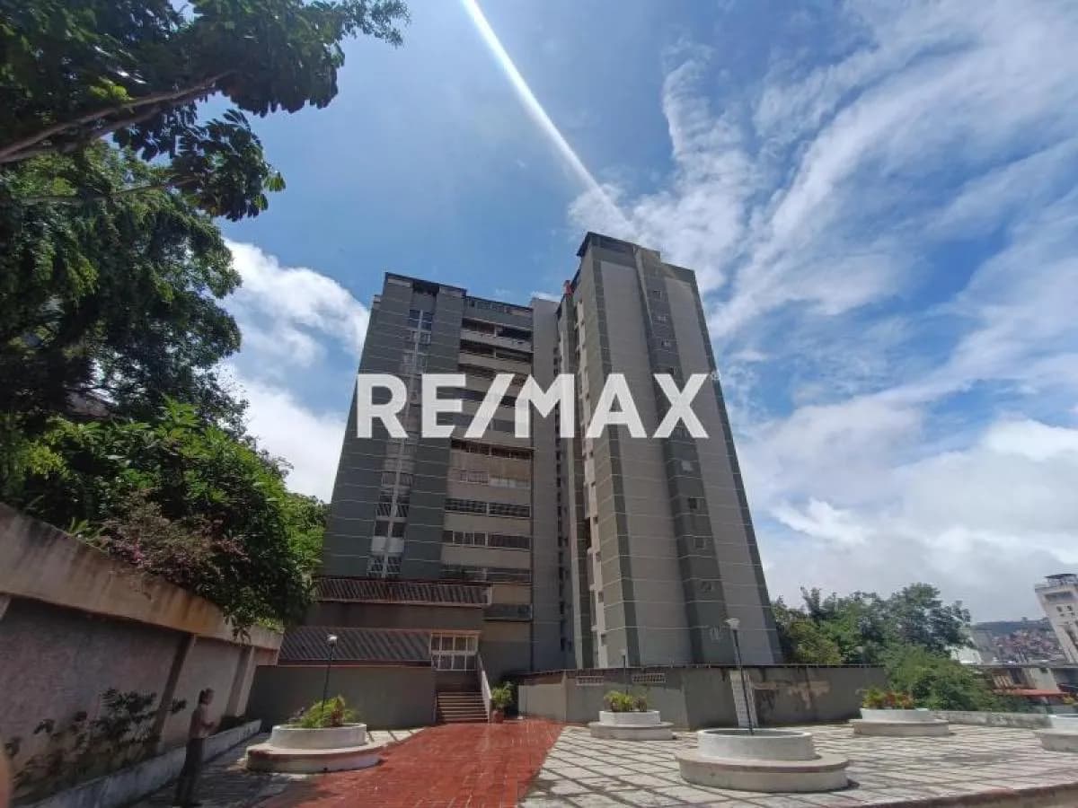 Apartamento en venta PH la Urbina