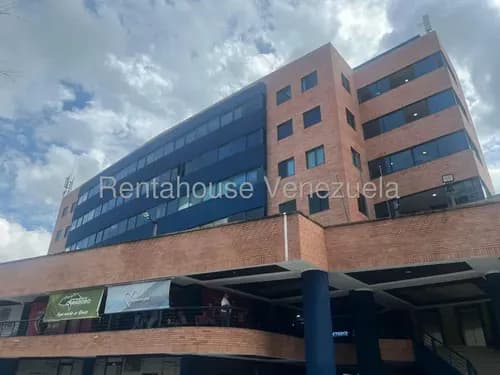 Local Comercial En Alquiler Excelente Ubicacion Piso De Alto Trafico Excelente Oportunidad De Inversion Akmg La Granja Naguanagua 24-15565