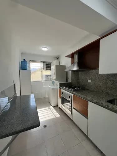 Apartamento Amoblado En Naguanagua Res. La Granja Country