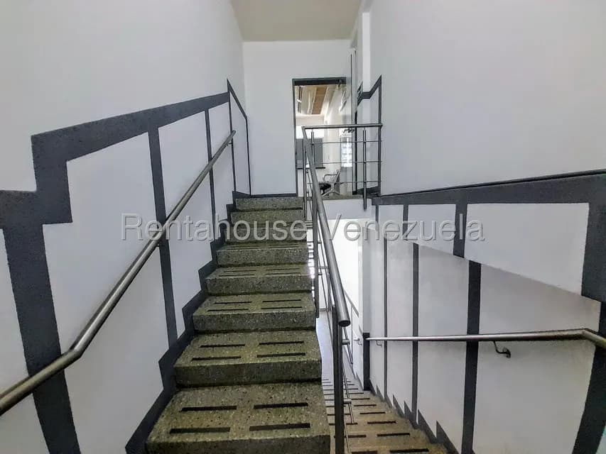 Comercial (Consultorio Medico) en Alquiler en Centro, Lara