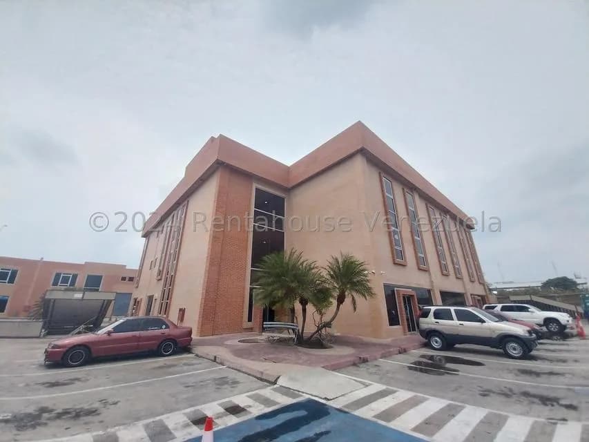 Comercial (Oficina) en Alquiler en Zona Industrial, Carabobo
