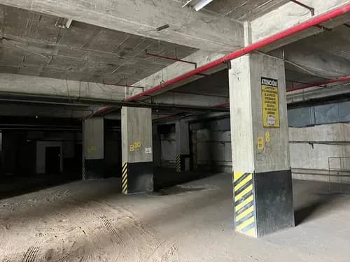 (#1227) Piso Industrial En La Yaguara De 900 M2 En Pb