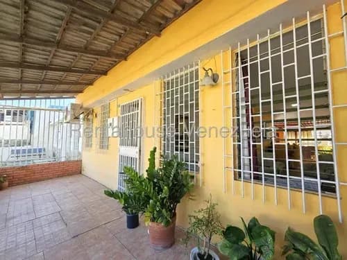 Lcda. Milagros Carrasquel Casa Venta Cabudare Lara El Trigal Economica Residencial Economico Código Inmobiliaria Rent-a-house 26-19592