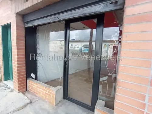 Alquiler Cómodo Local Comercial Con Ubicación Estratégica En Zona De Alto Tráfico Urb Almarriera Cabudare,lara Rc