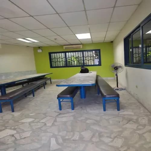 Galpón Industrial En Venta Con Fondo De Comercio En Casco Central Tocuyito | Terreno 3.640m2 | Construcción 2.614m2 | Aljibe Y Tanque De Almacenamiento | Electricidad 220v Y 440v (e&m)