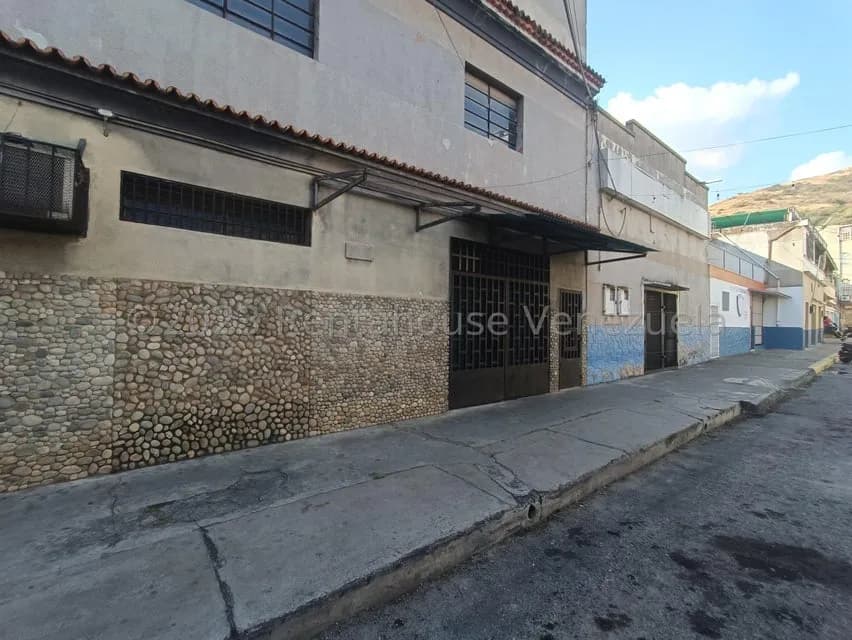 Comercial (Local Comercial) en Venta en Centro, Aragua