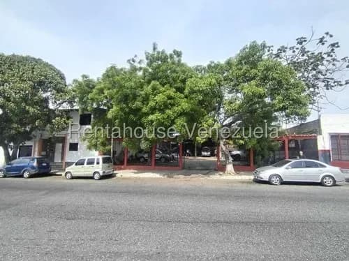 Milagros Inmuebles Terreno Alquiler Barquisimeto Lara Zona Centro Economica Residencial Economico Comercial Código Inmobiliaria Rent-a-house 26-18233