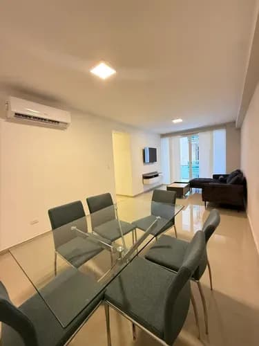 *apartamento De Lujo En Alquiler Res. Titanium Suites* Completamente Amoblado Y Equipado. An