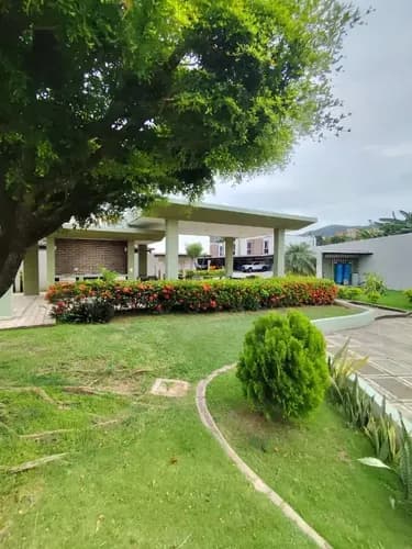 Yia Amplio Y Hermoso Townhouse En Naguanagua