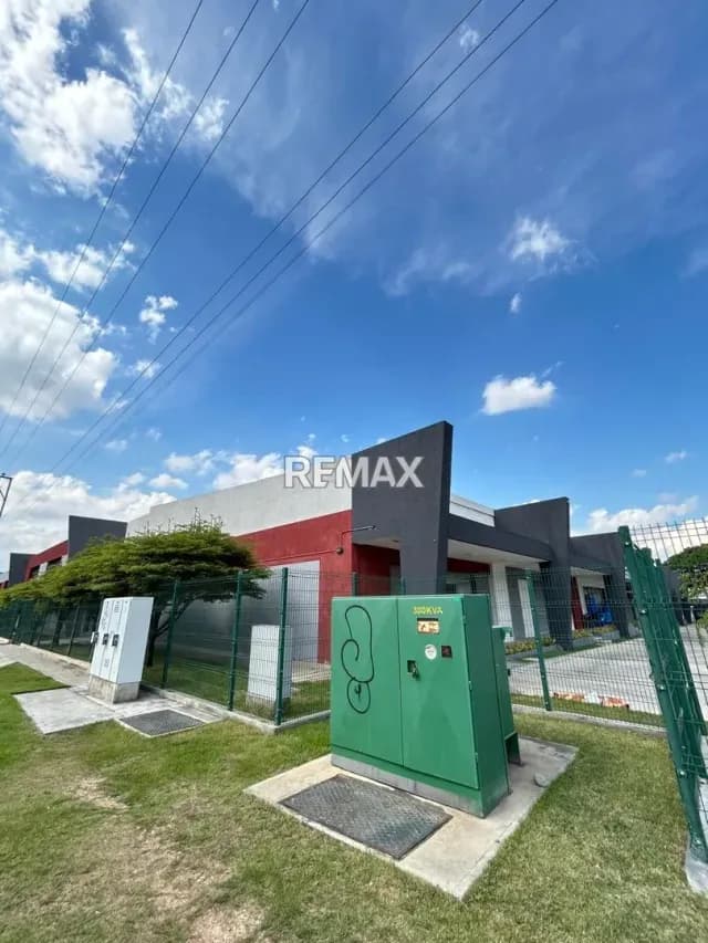 Venta Local 14 Parque Ind del Centro