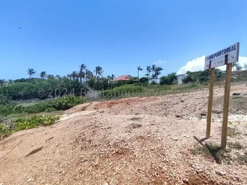 Dm Vende Exclusivo Terreno Frente Al Mar En Urbanismo Cerrado Isla De Margarita