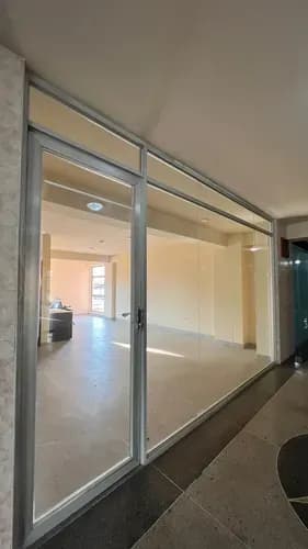 En Alquiler Oficinas En Centro Empresarial Las Acacias, Valencia Carabobo. (sr)