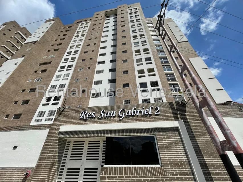 Apartamento (1 Nivel) en Venta en Base Aragua, Aragua