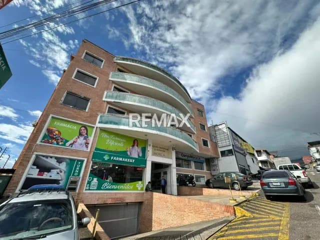 Apartamento Amoblado en alquiler, penthouse edificio Morca Barrio Obrero