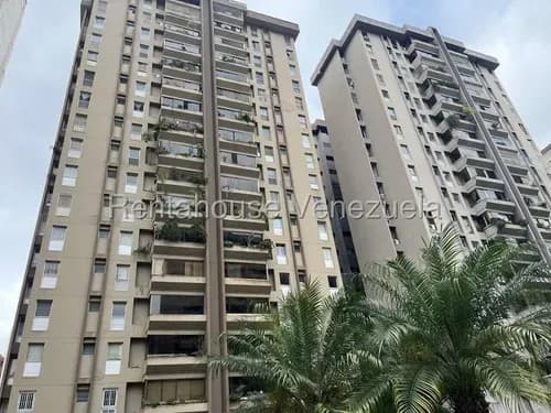 Apartamento En Alquiler El Cigarral. Cód. 26-11802