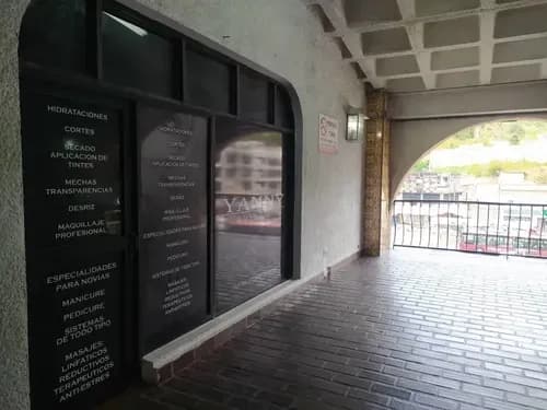 Alquilo Local Comercial De 82 M2, Ref. 700 - Centro Comercial La Casona I, San Antonio De Los Altos