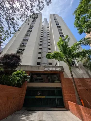 Apartamento En Venta En Valencia Urbanización El Bosque L. C