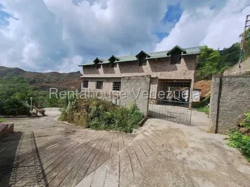 Casa En Venta En El Hatillo 25-22057 Mg
