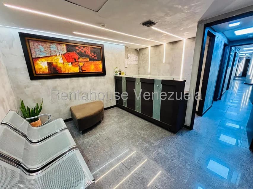 Comercial (Oficina) en Alquiler en Parroquia La Candelaria, Distrito Metropolitano