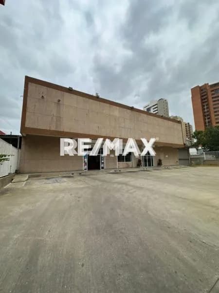 Local comercial en alquiler en Av. el milagro