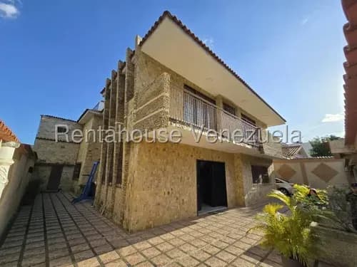 Te Lo Tengo Casa En Venta En Vista Alegre Mls #25-10820. Leslie Cog