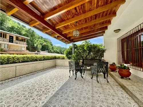Se Vende Casa 381m2 5h/4b/7p Bello Monte