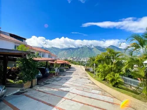 Exclusivo Town House Alquiler - Vista Al Ávila - Amoblado - Vigilancia 24/7 _ Mls #26-3976