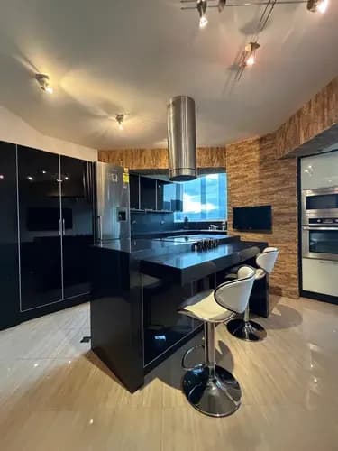 Venta De Apartamento Remodelado Res. Mont Blanc, La Trigaleña Alta Valencia - Carabobo Mr - Inz