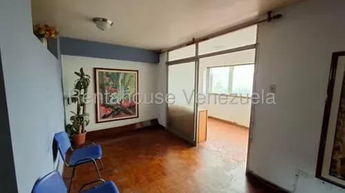 Apartamento En Venta - La Candelaria Parque Carabobo - Caro Inchausti #26-18731