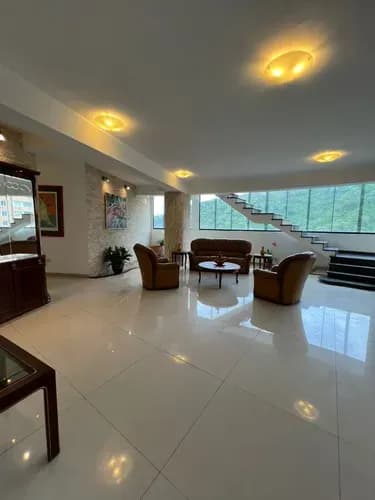 Alquila Penthouse En Residencias El Panorama Urb El Parral