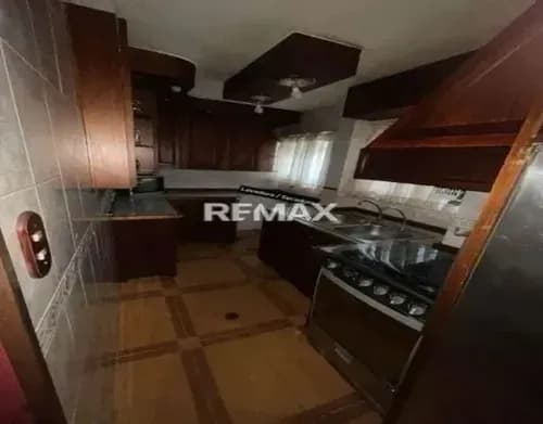 Ubicación Inmejorable: Se Alquila Apartamento En Santa Mónica ¡ Negociable ! Rg