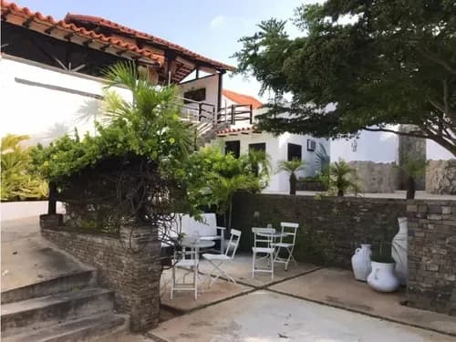 Se Vende Posada 350m2, Margarita.