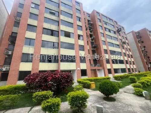 Apartamento En Venta Los Naranjos Humboldt Es26-20131