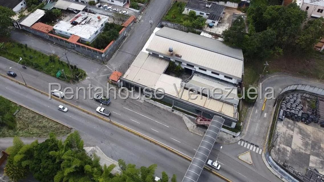 Comercial (Galpon - Deposito) en Venta en Municipio Guaicaipuro, Miranda