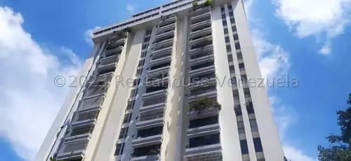 Amplio Apartamento En Venta, Ubicado En Las Acacias #26-14300 Josmary Sanjuan