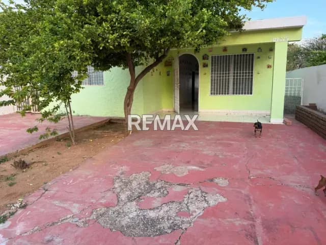 CASA EN VENTA EN AV LA LIMPIA SECTOR SANTA MARIA MARACAIBO ZONA OESTE