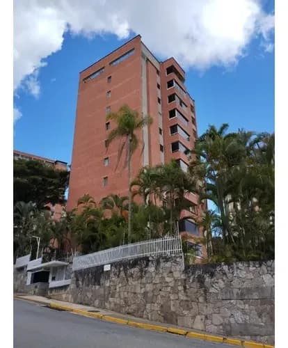 Vendo Apartamento 196m2 Los Naranjos 0858